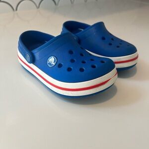 CROCS- toddler size 9 in great condition!